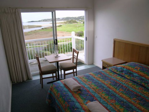 A Great Ocean View Motel - Australia Accommodation 1